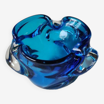 Vide poche/Cendrier forme corolle, en verre d Art soufflé style Murano, bleu turquoise