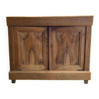Rustic buffet