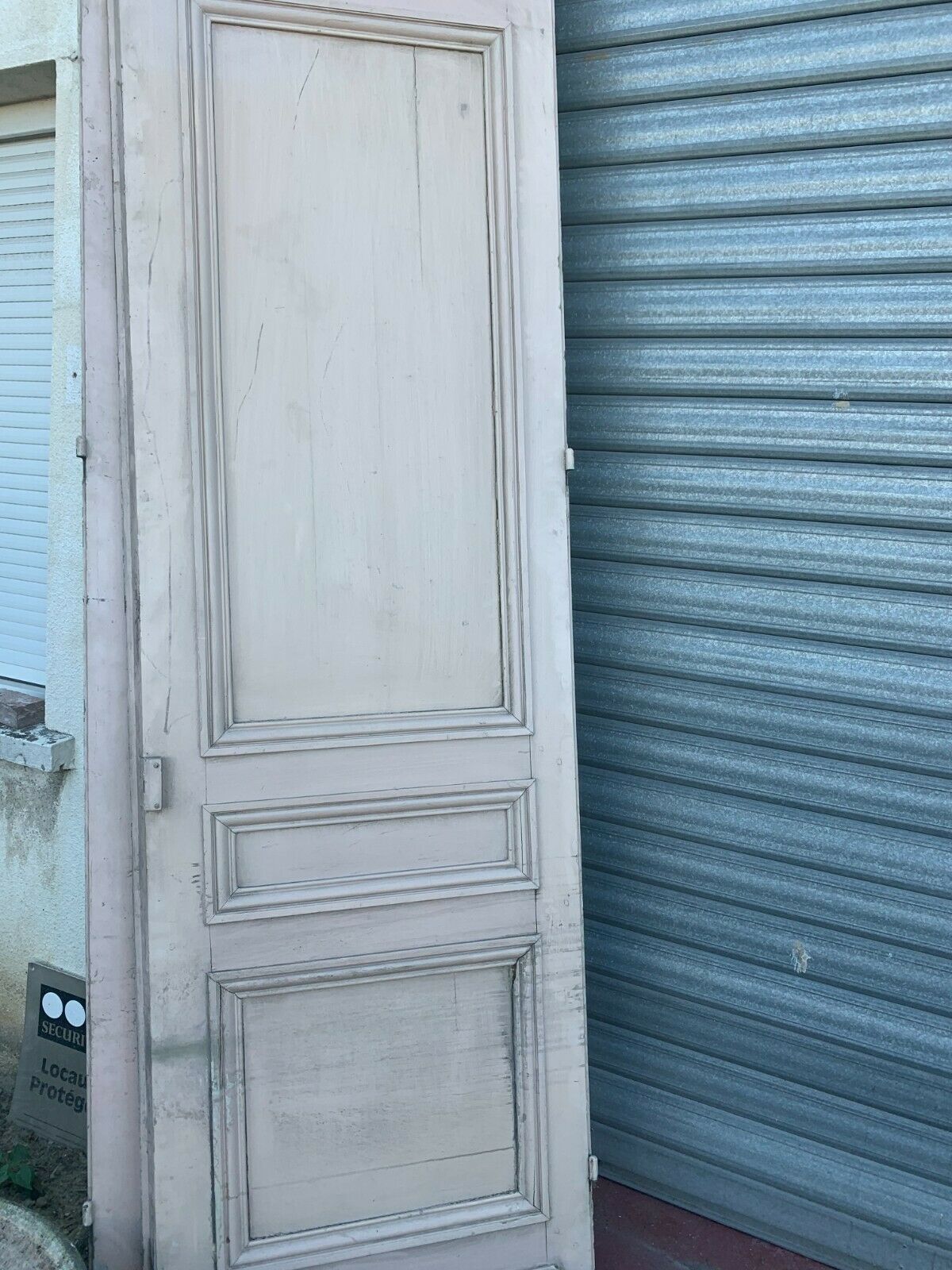 Double passage doors has four molded panels XX century