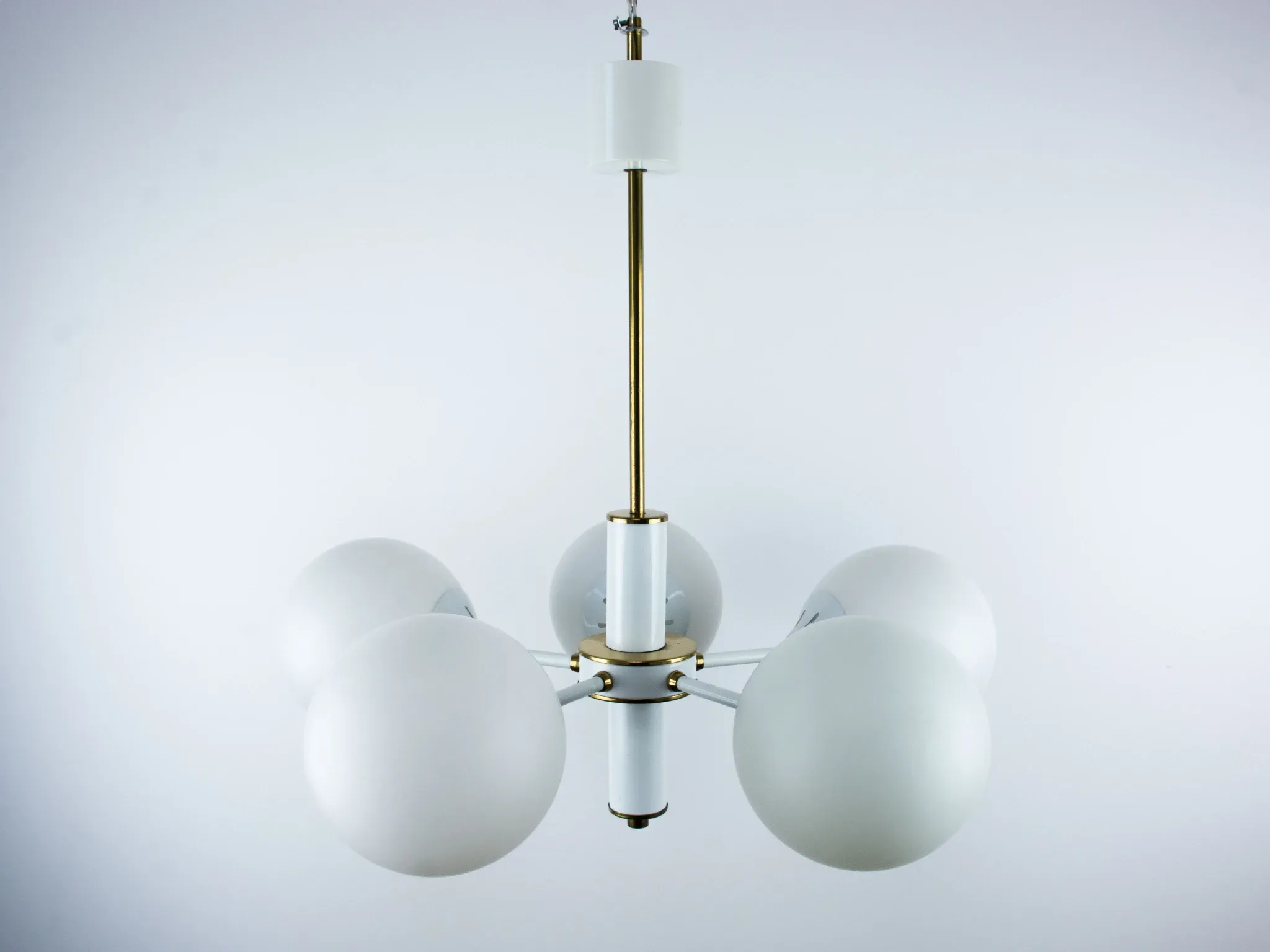 Vintage White 1970s Sputnik Chandelier – Mid-Century Modern Ceiling Light