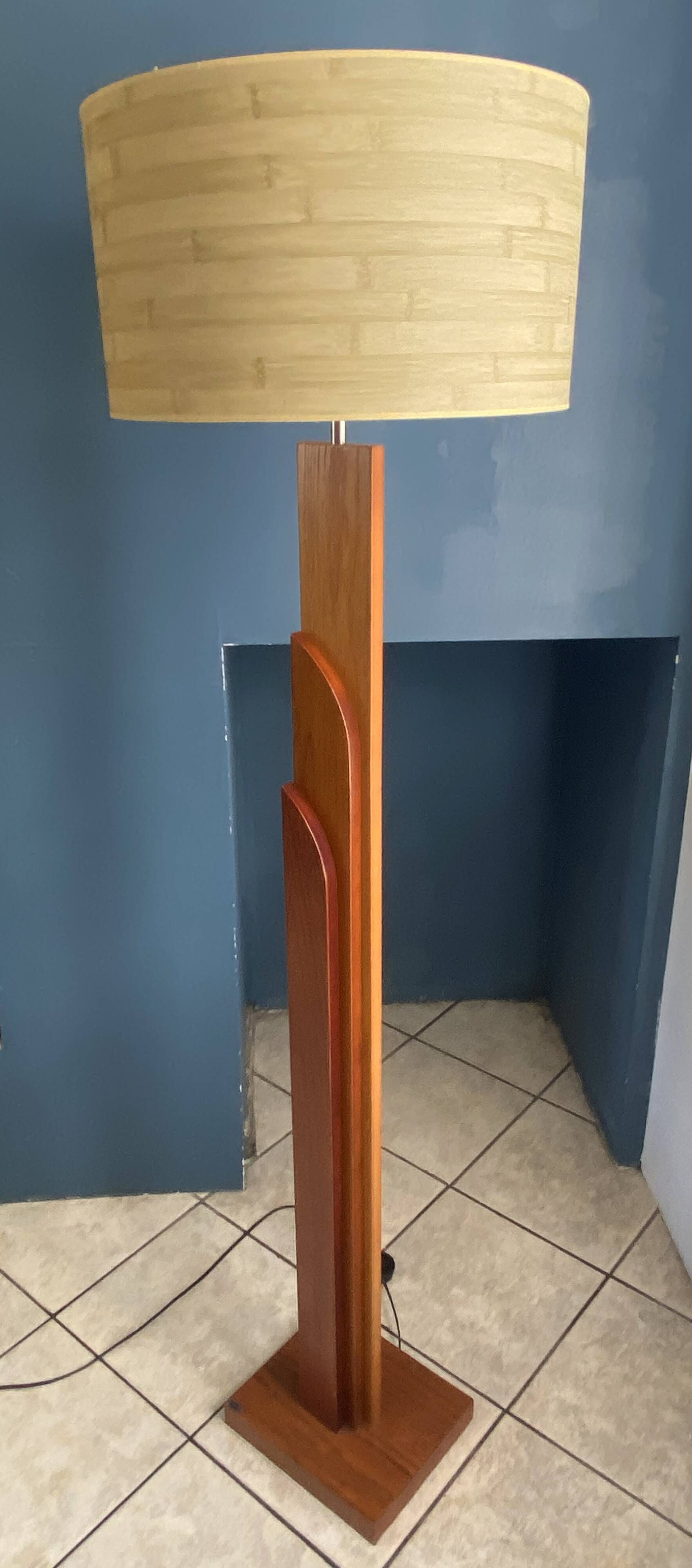 K-lighting vintage 1970s Scandinavian teak floor lamp