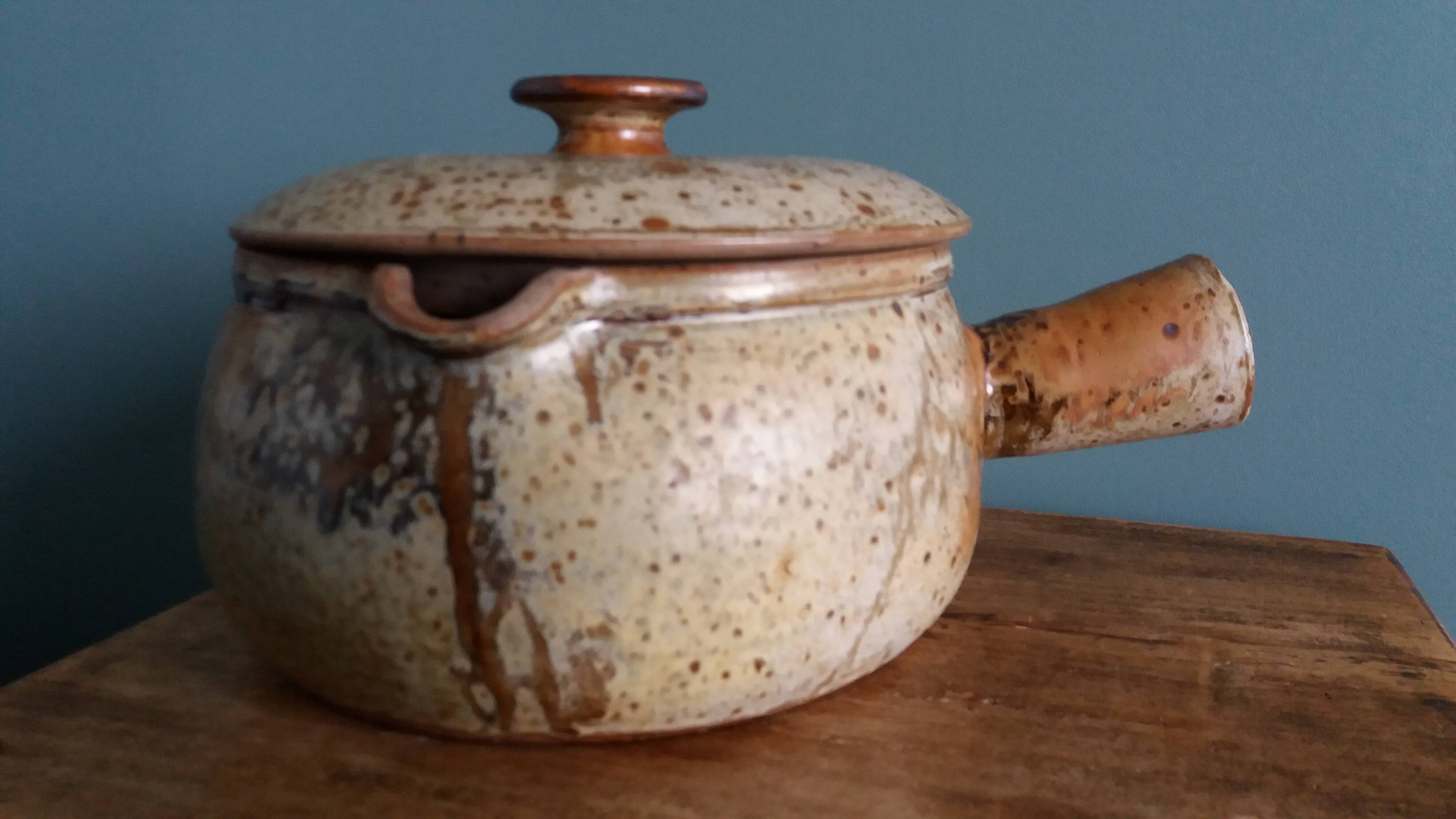 Large stoneware tureen/caquell from Puisaye, signed Jean-Pierre Prud'homme