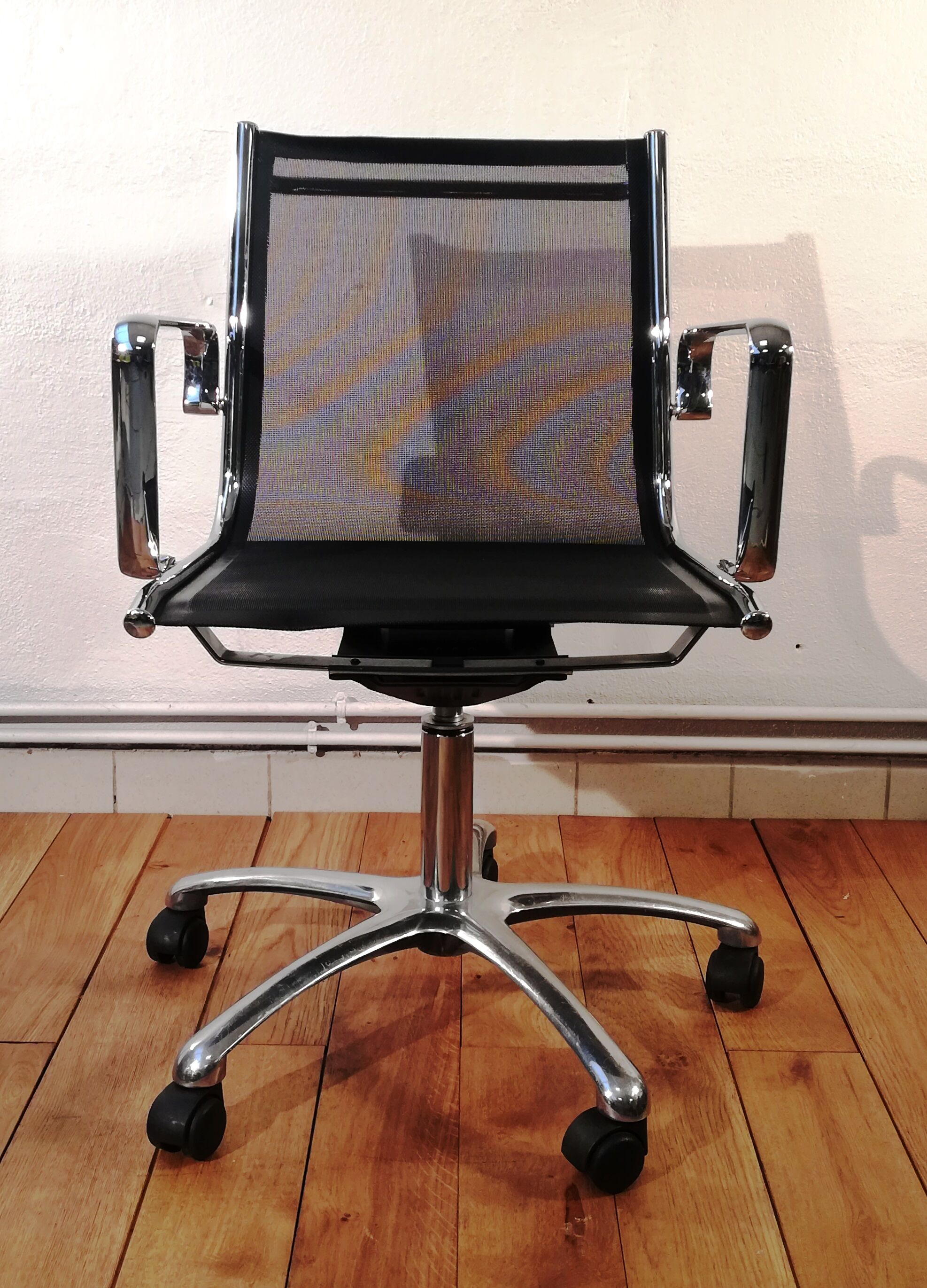 Chaise de bureau résille
