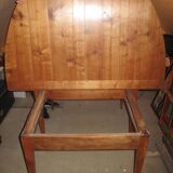 Oval cherry table