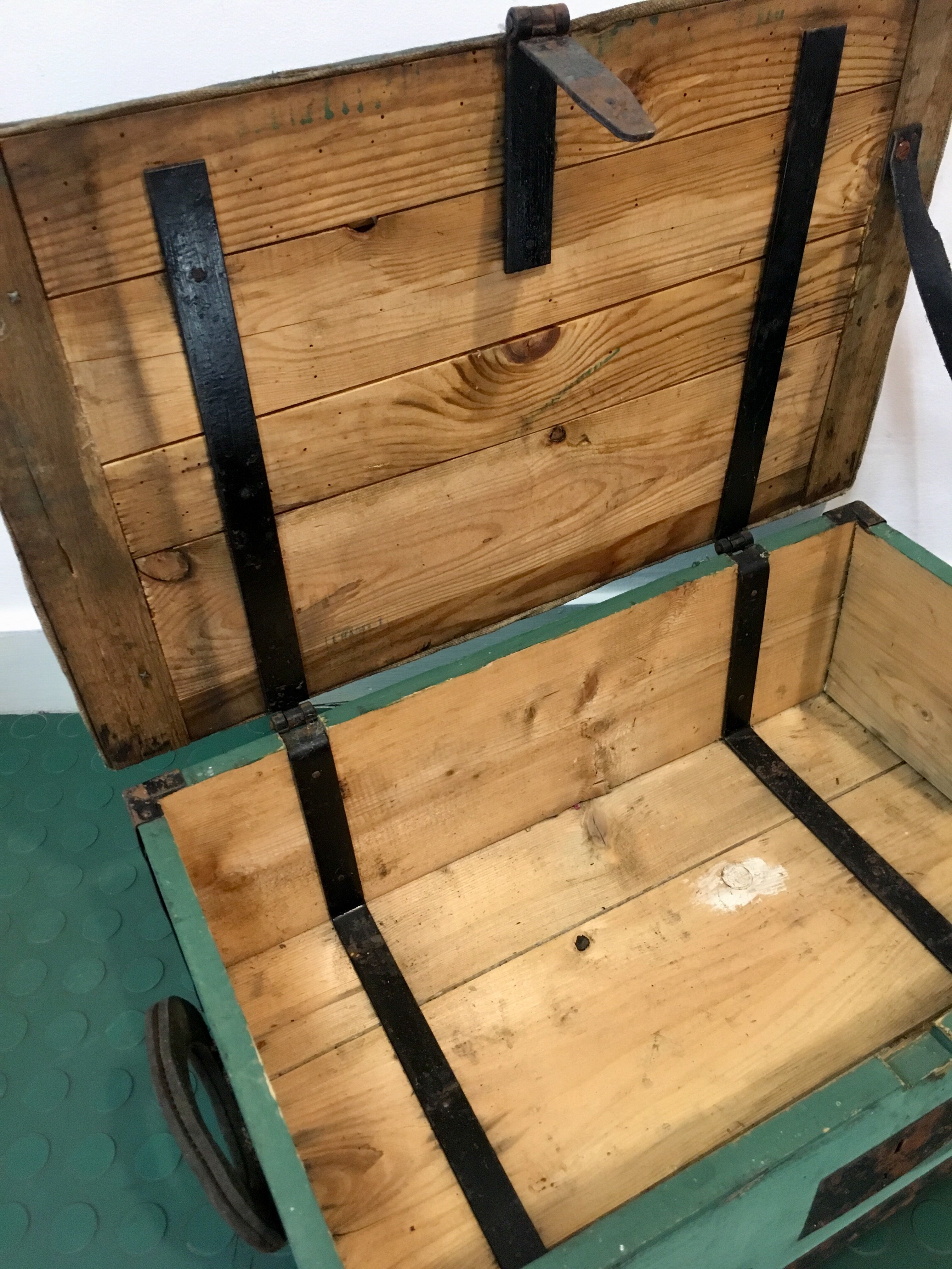 Caisse coffre de transport vintage n°725