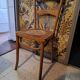 Chaise de style bistrot en bois blond 1940