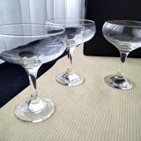 6 Large champagne glasses in plain glass or for starters or desserts