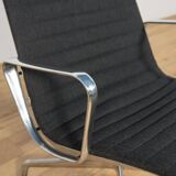 Fauteuil Lounge EA124 de Charles & Ray Eames pour Herman Miller, États-Unis, années 1980