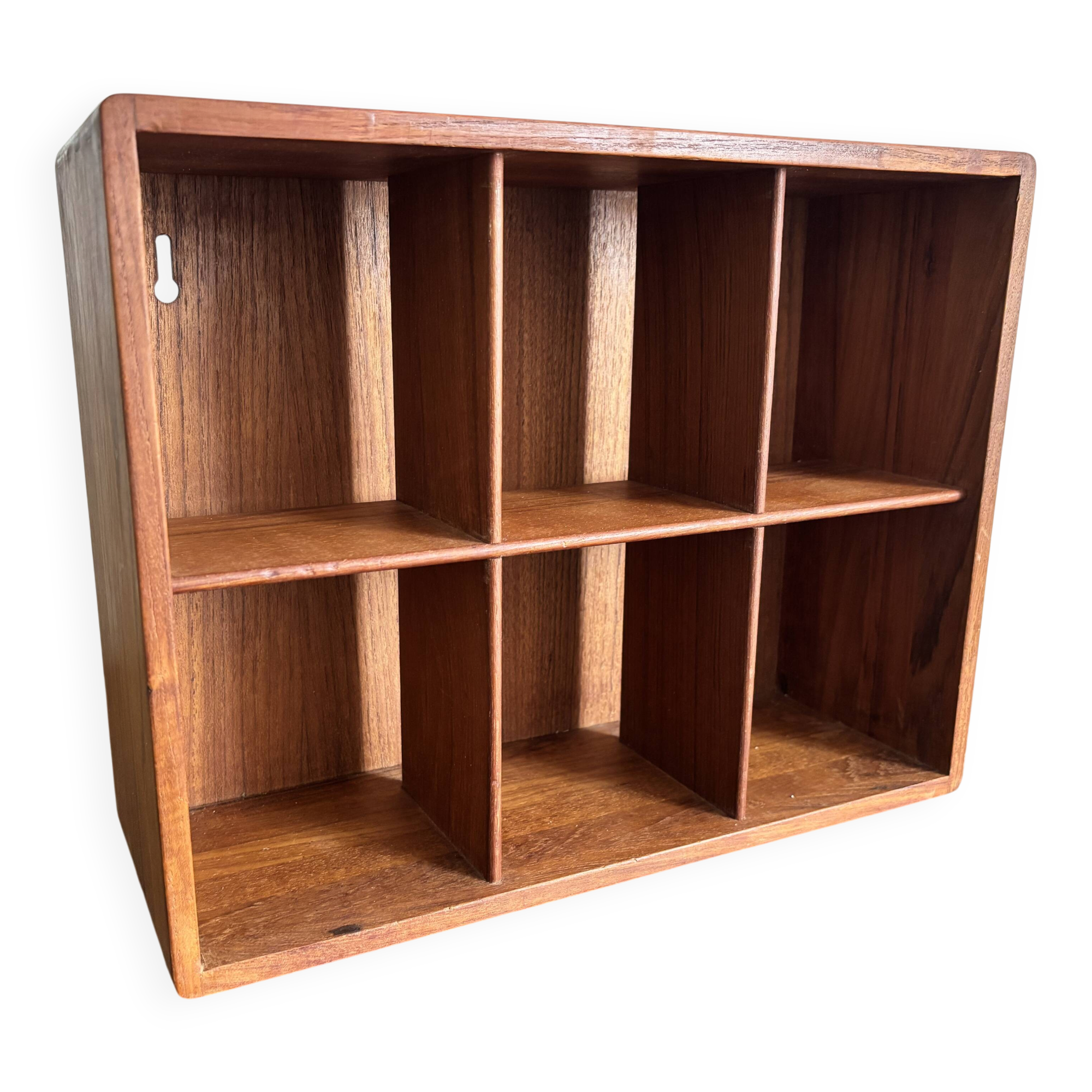 Vintage wall shelf in Scandinavian/Danish teak – 6 compartments – 1960s