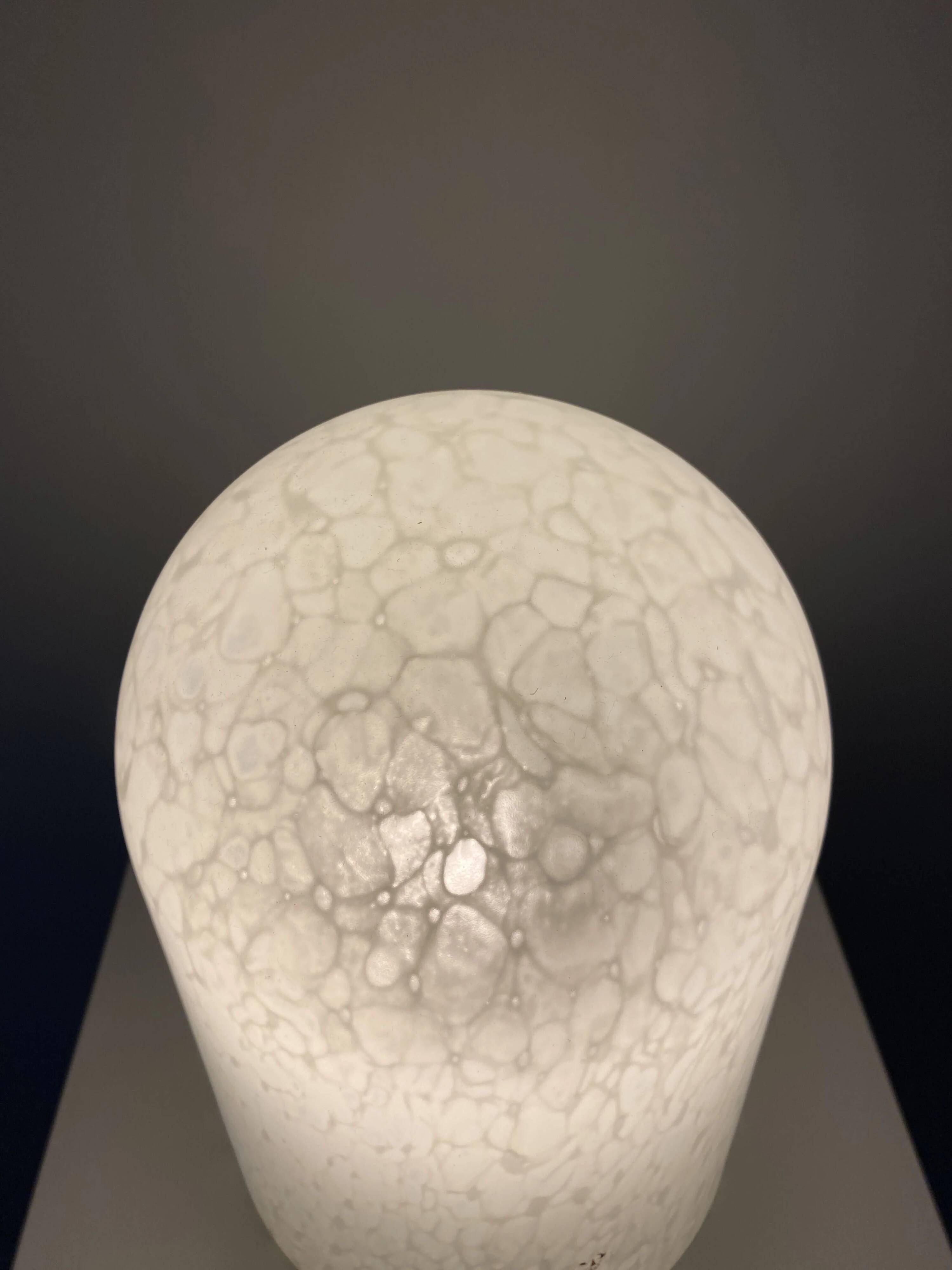 Dome table lamp in white crystal glass Peill and Putzler 1970
