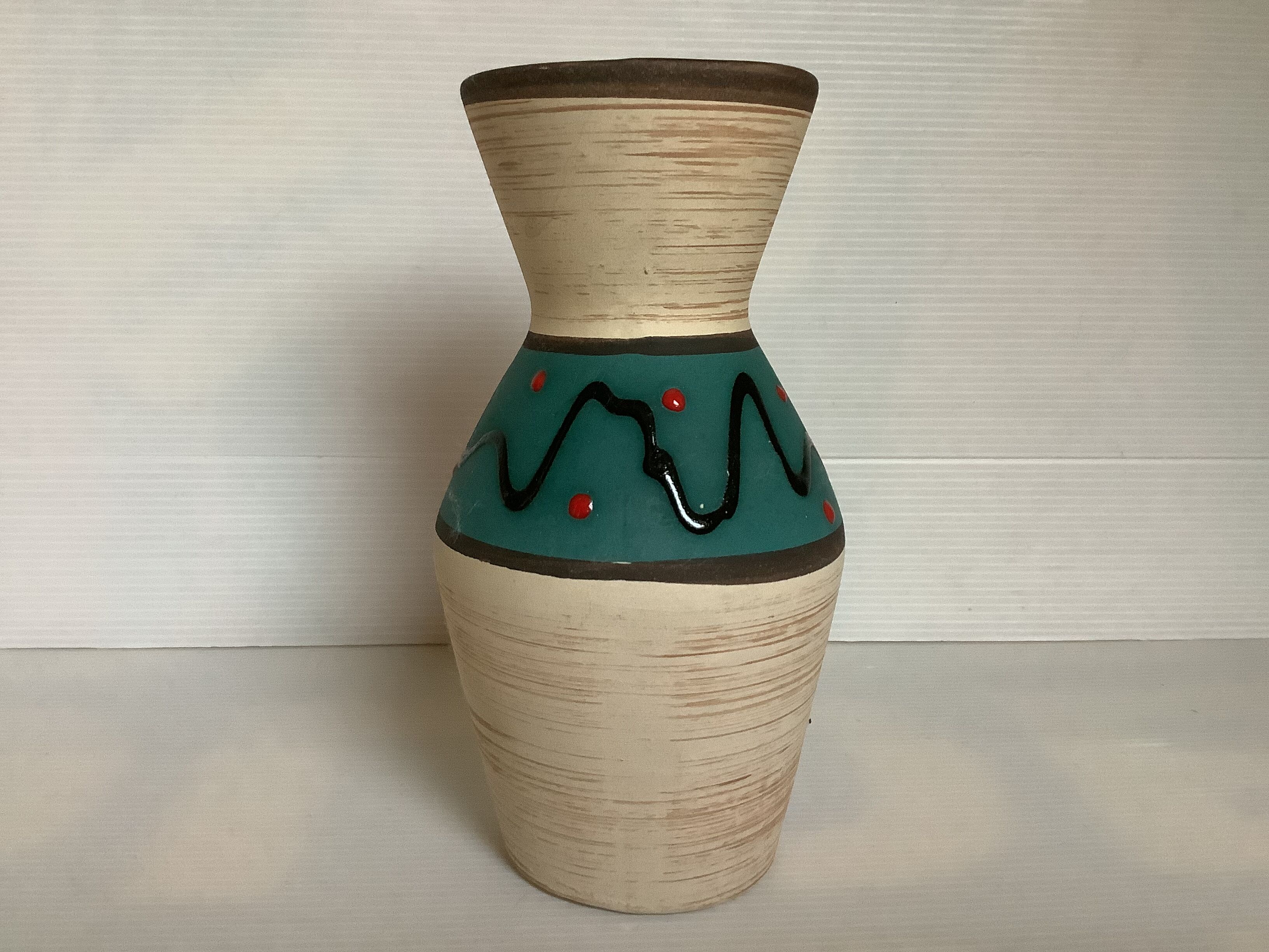 Matte green beige vase Germany