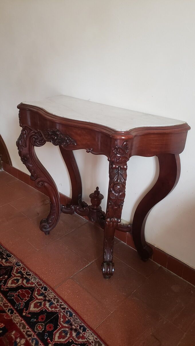 Console bois sculpté et marbre