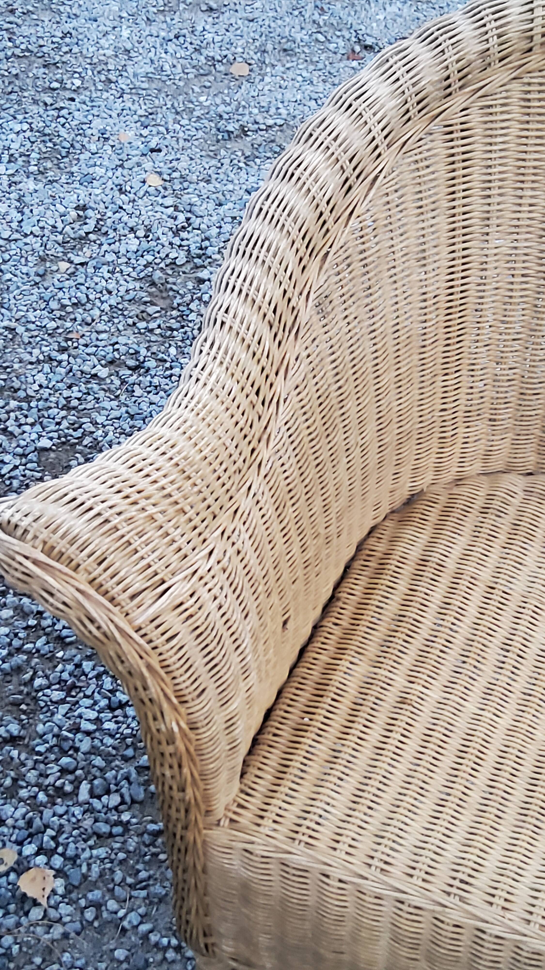 Pair of armchairs and bench in rattan and bamboo from the 60s/70s