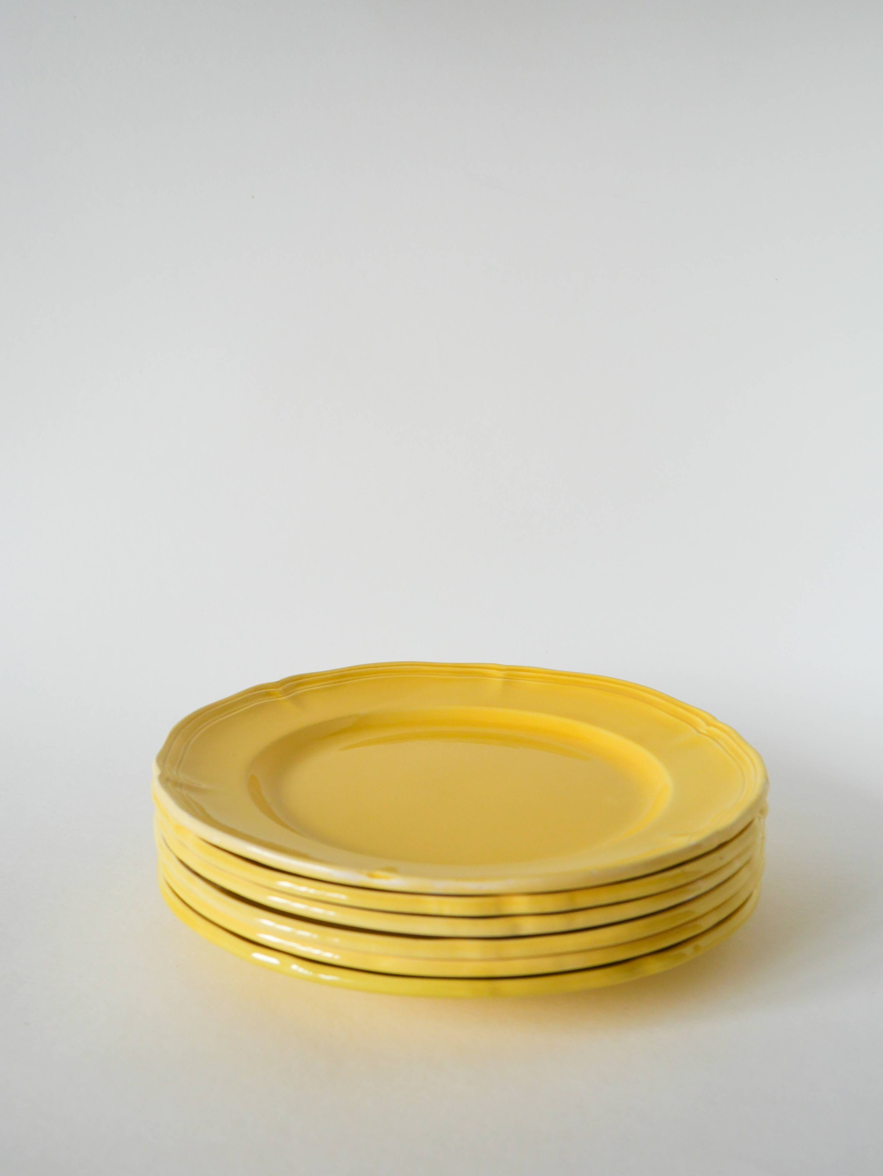 Set of 6 Badonviller lemon yellow dinner plates, 1960