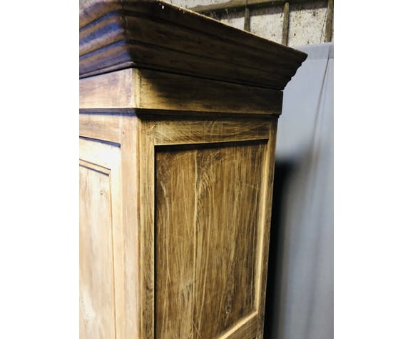Oak wardrobe