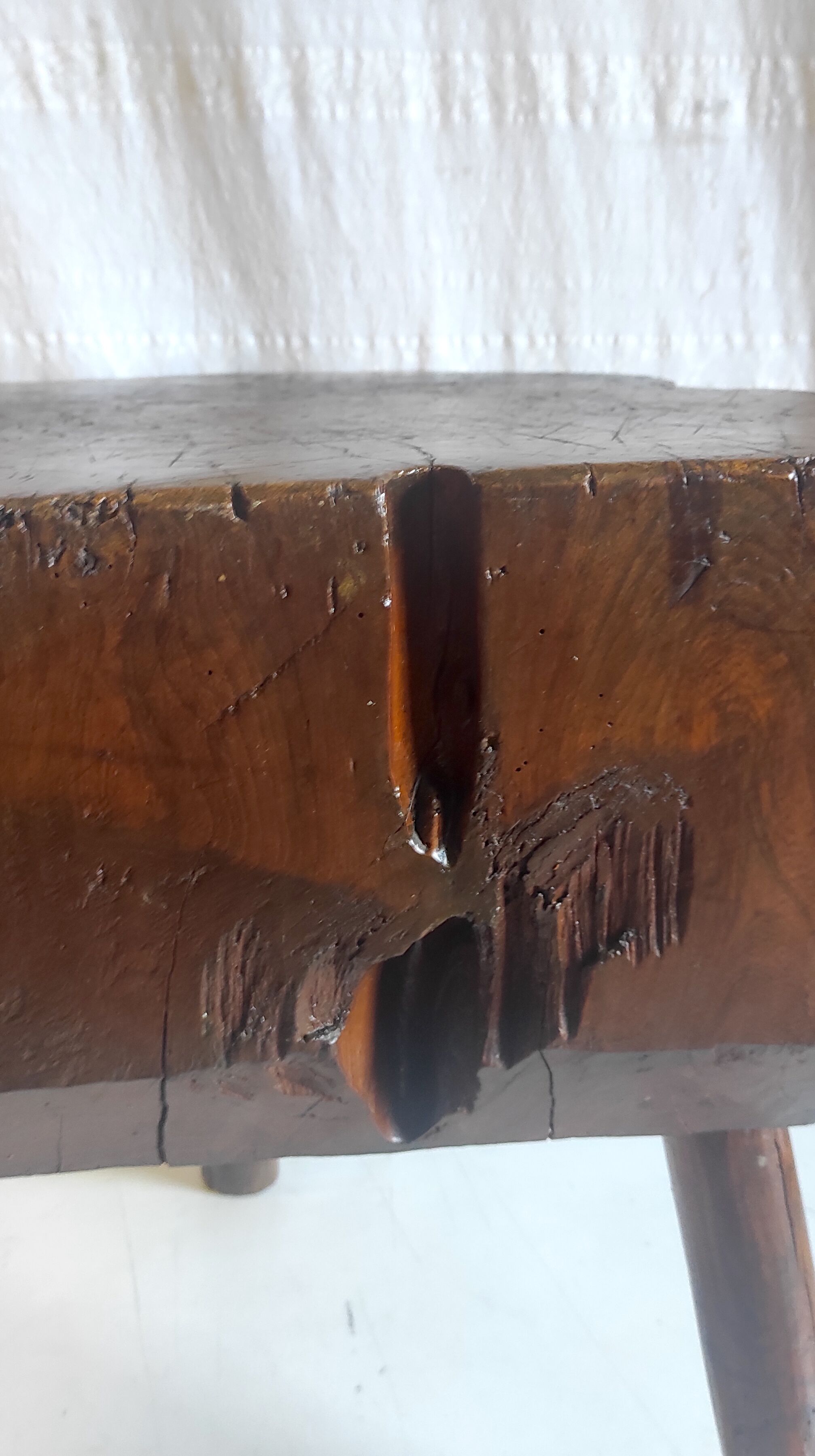 Brutalist solid oak side table – 40s/50s