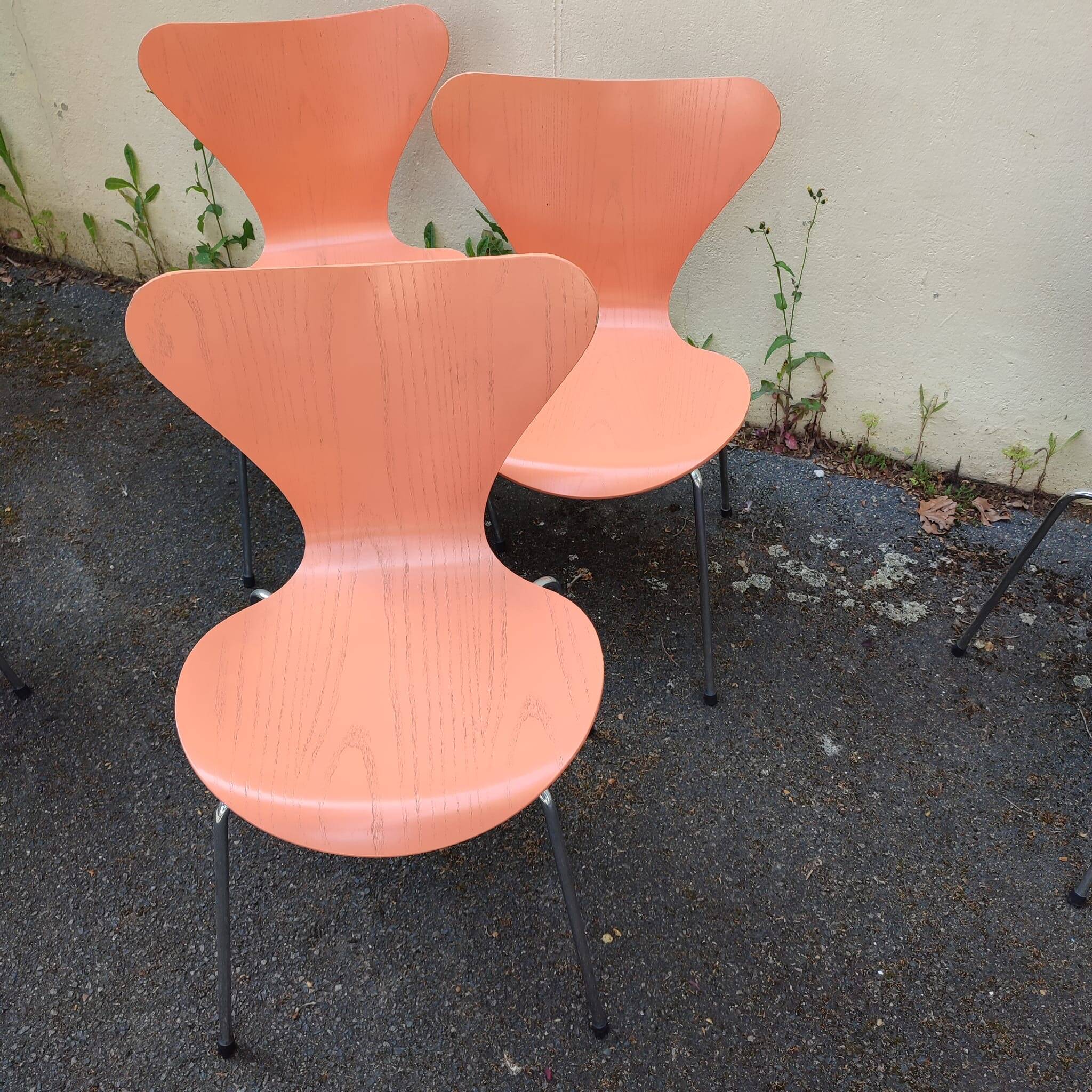 Set of Series 7 chairs by Arne Jacobsen for Fritz Hansen