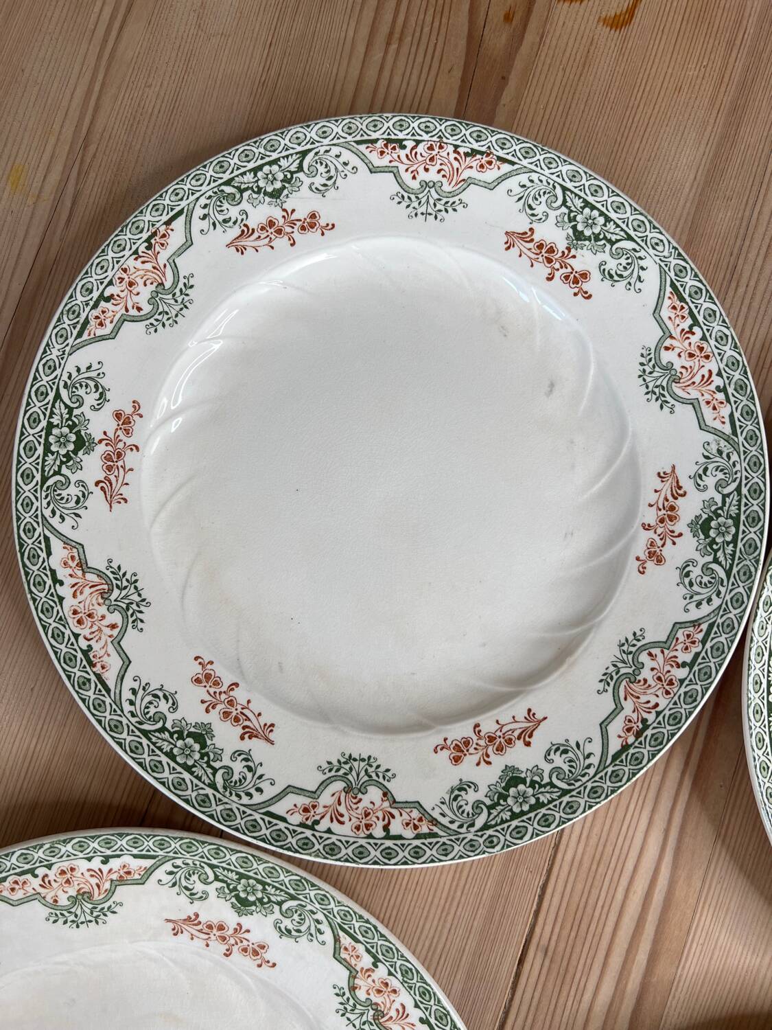 6 flat plates Longwy Bruges