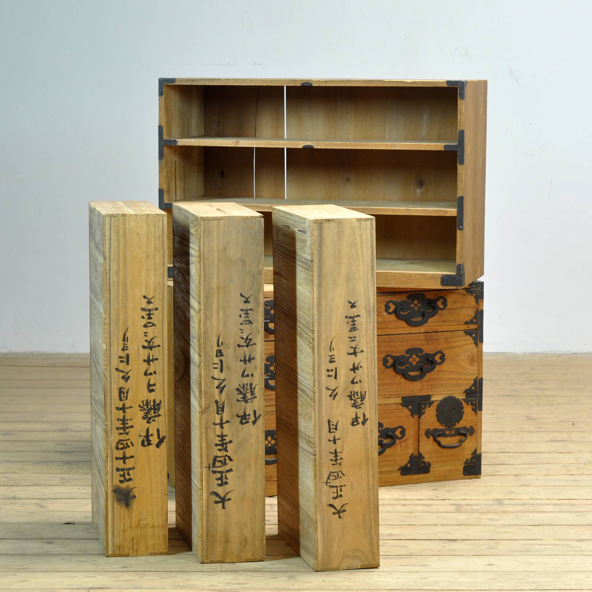 Japanese Tansu chest of drawers, circa 1870