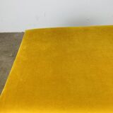 Tabouret scandinave en teck et velours jaune, années 60