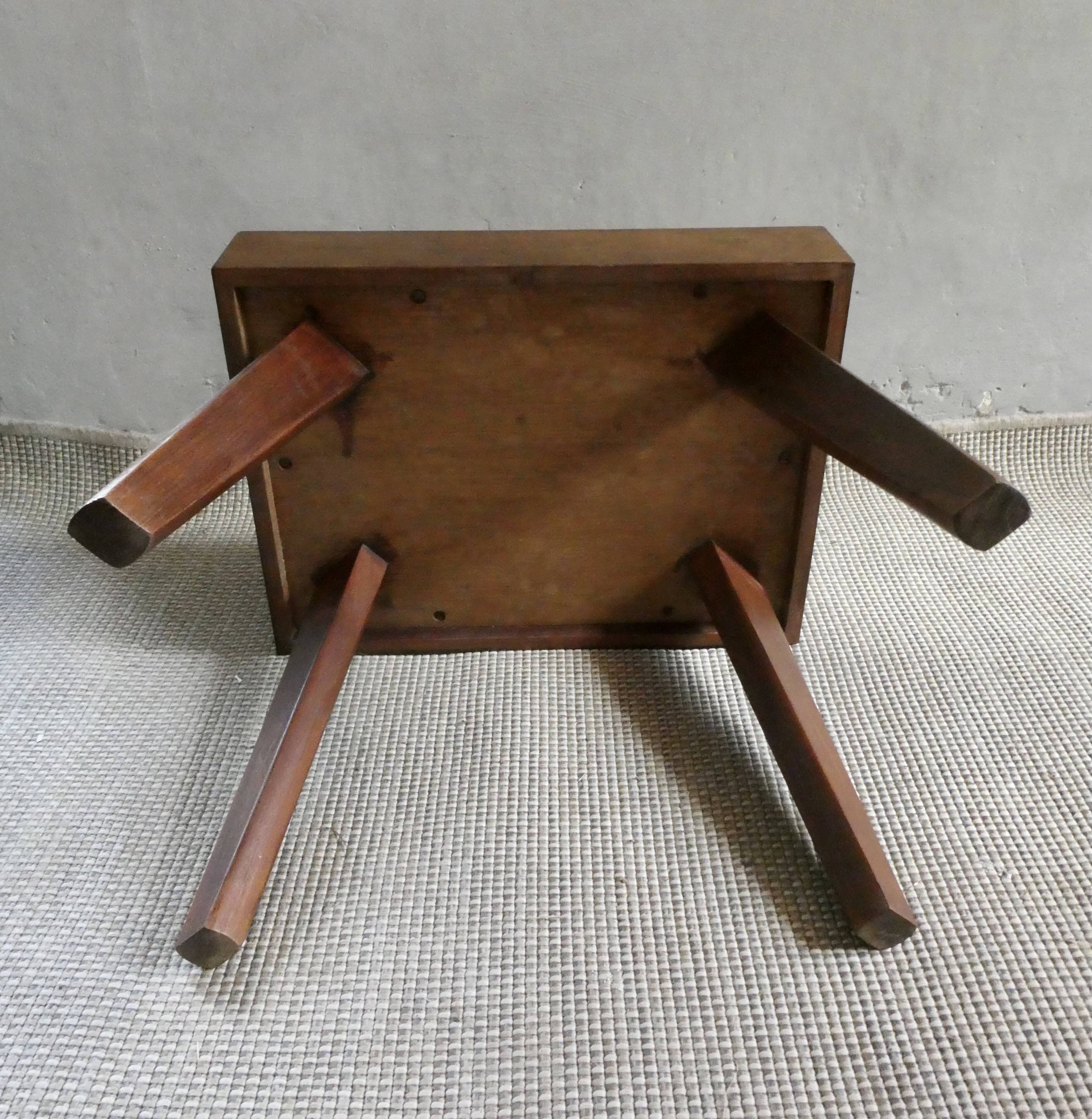 Tabouret en bois et Skaï, vers 1960, scandinave