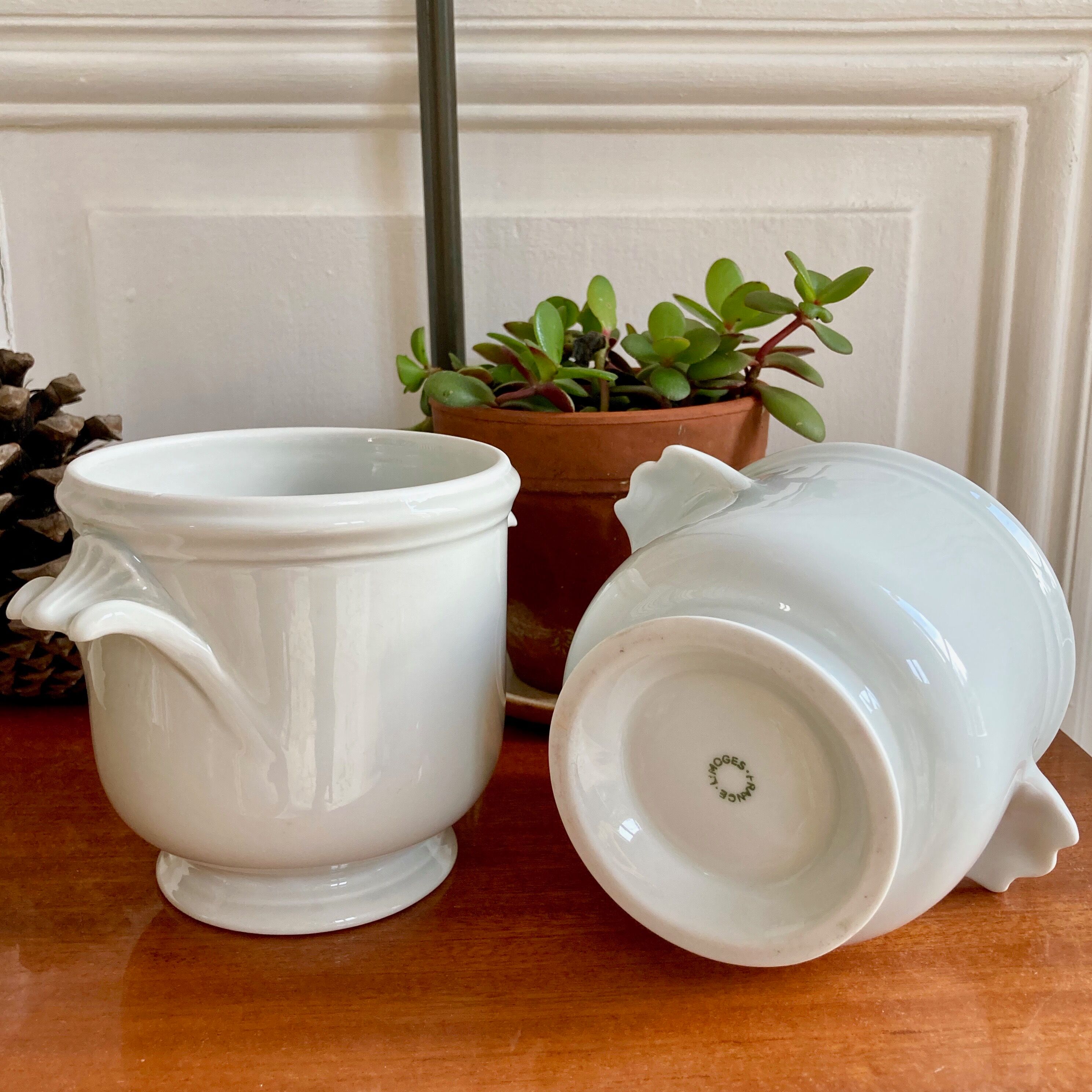Paire de cache pots porcelaine de Limoges