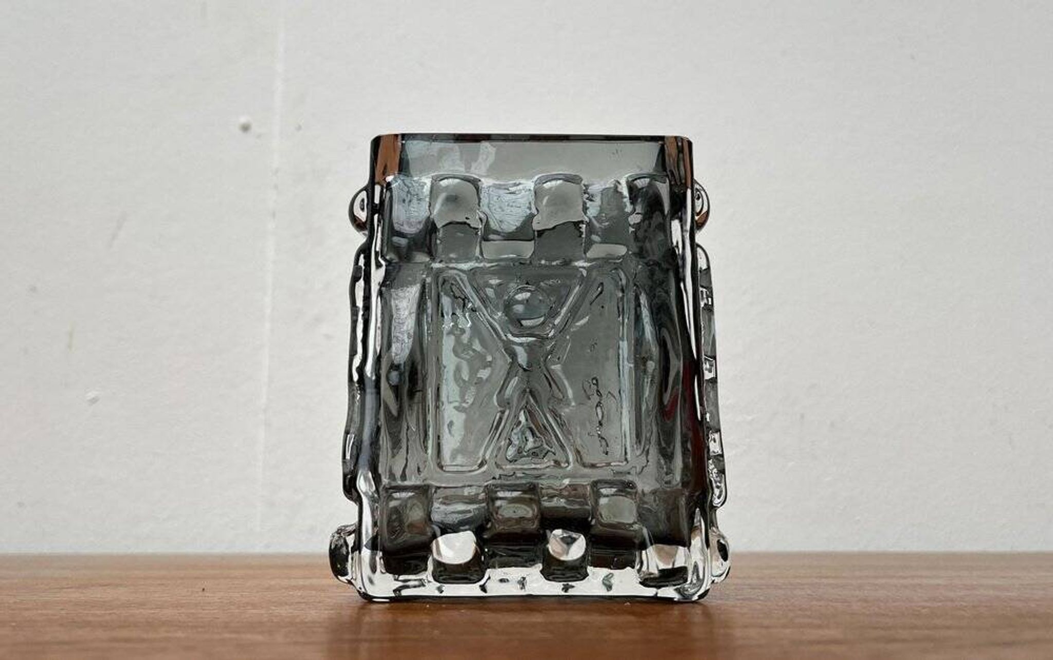 Brutalist bubble glass block vase by Josef Schott for Smålandshyttan, mid-century, 1960s.