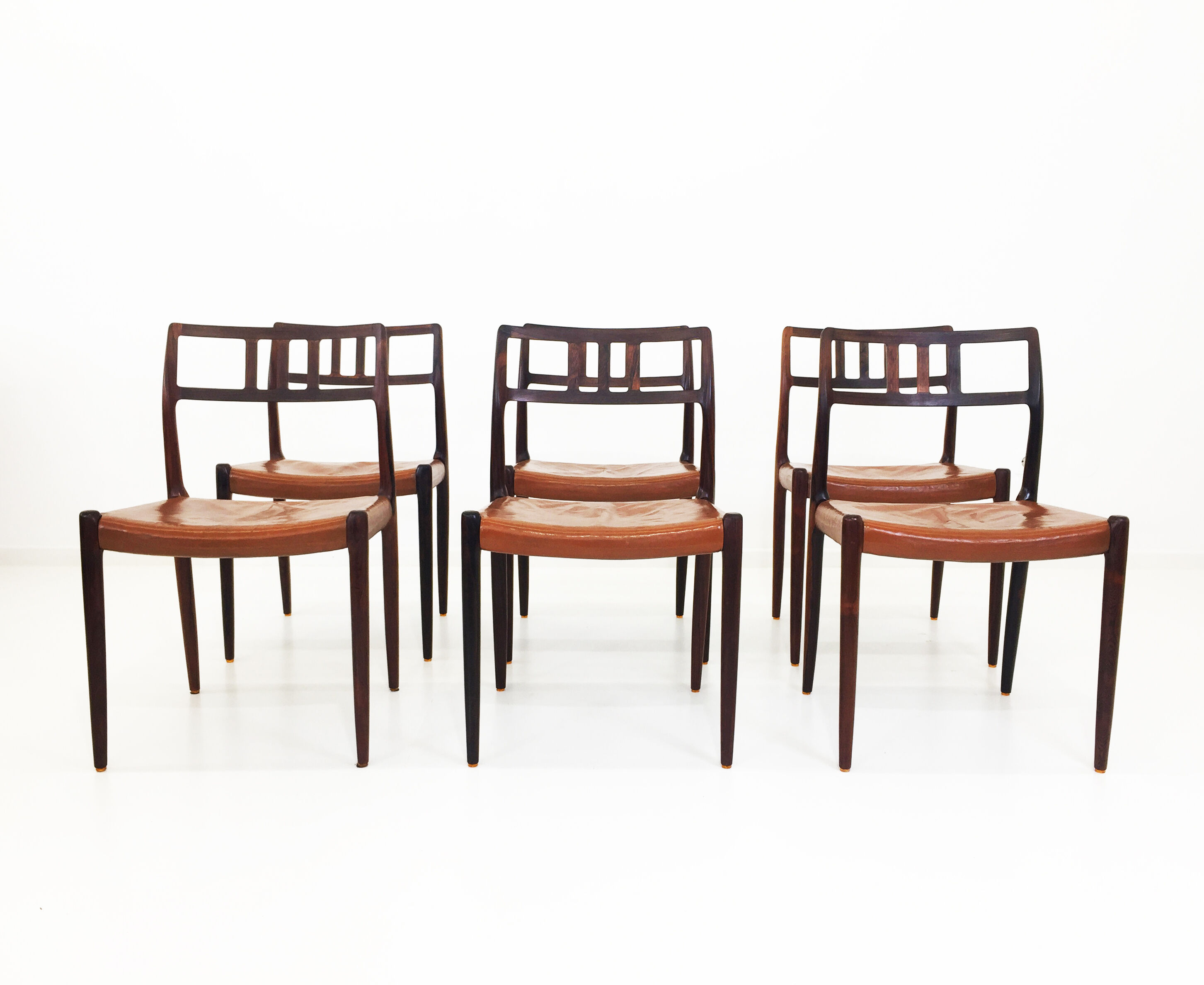 Niels Otto Moller model 79  rosewood dinning chairs