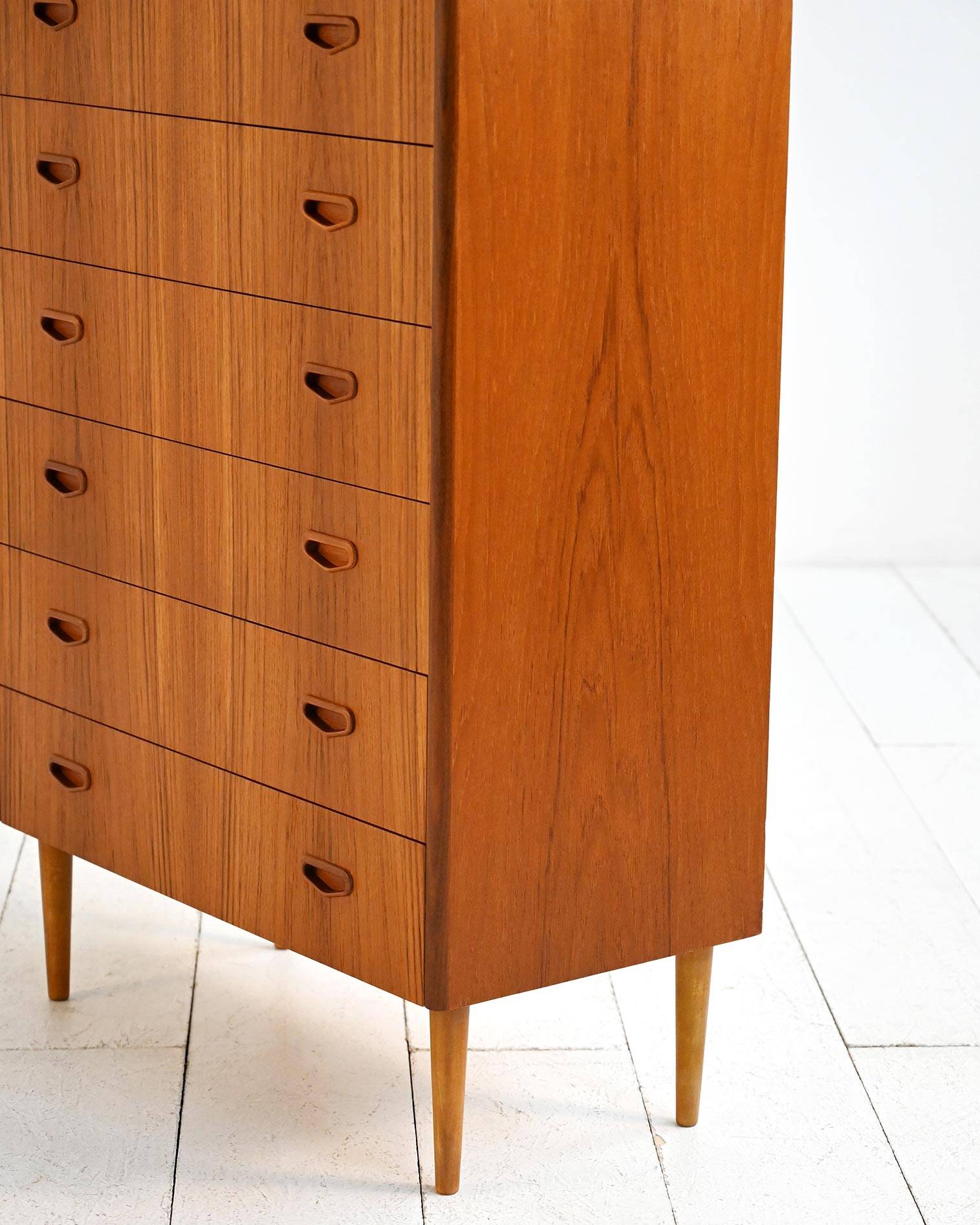 Commode en teck scandinave, années 1960