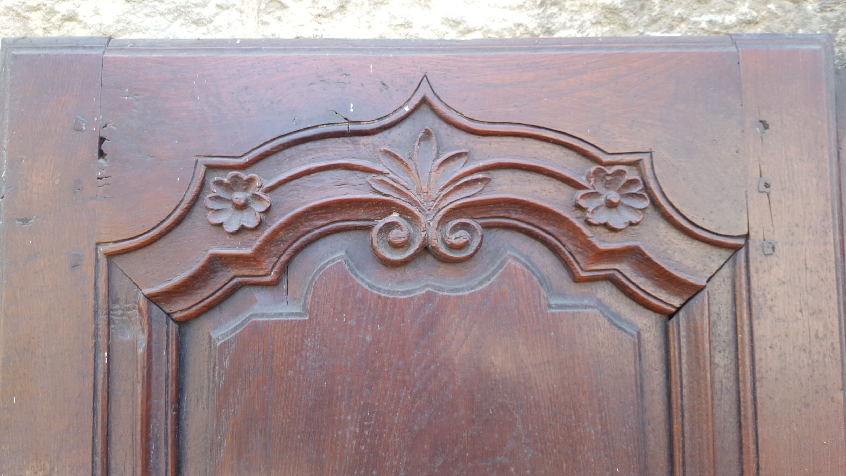 Paire de portes XVIIIème sculptées