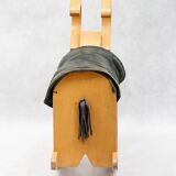 Bouc à bascule en bois vintage du milieu du siècle des années 1960