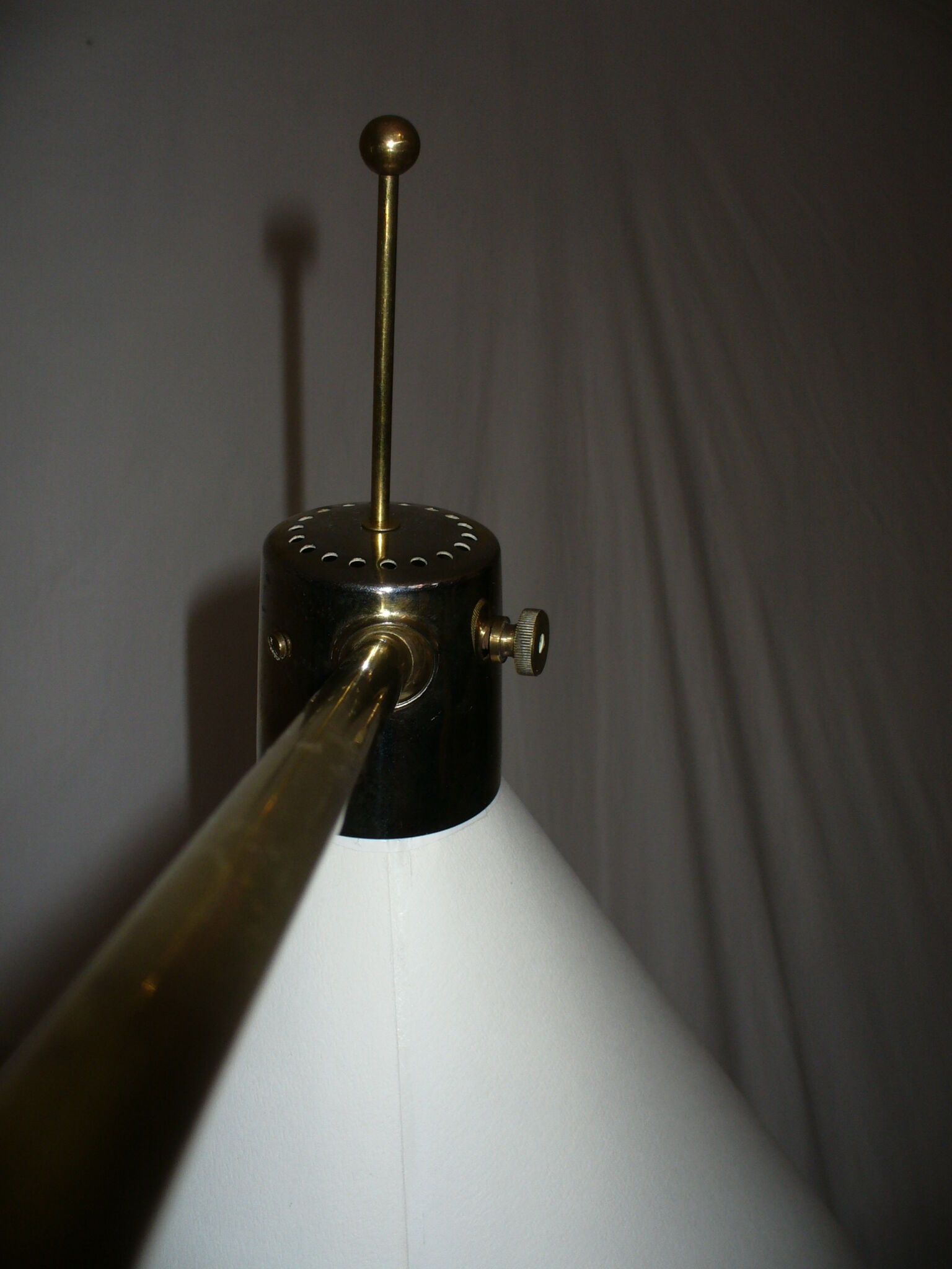 Lampadaire à rotule Monix - Lokiec des années 50