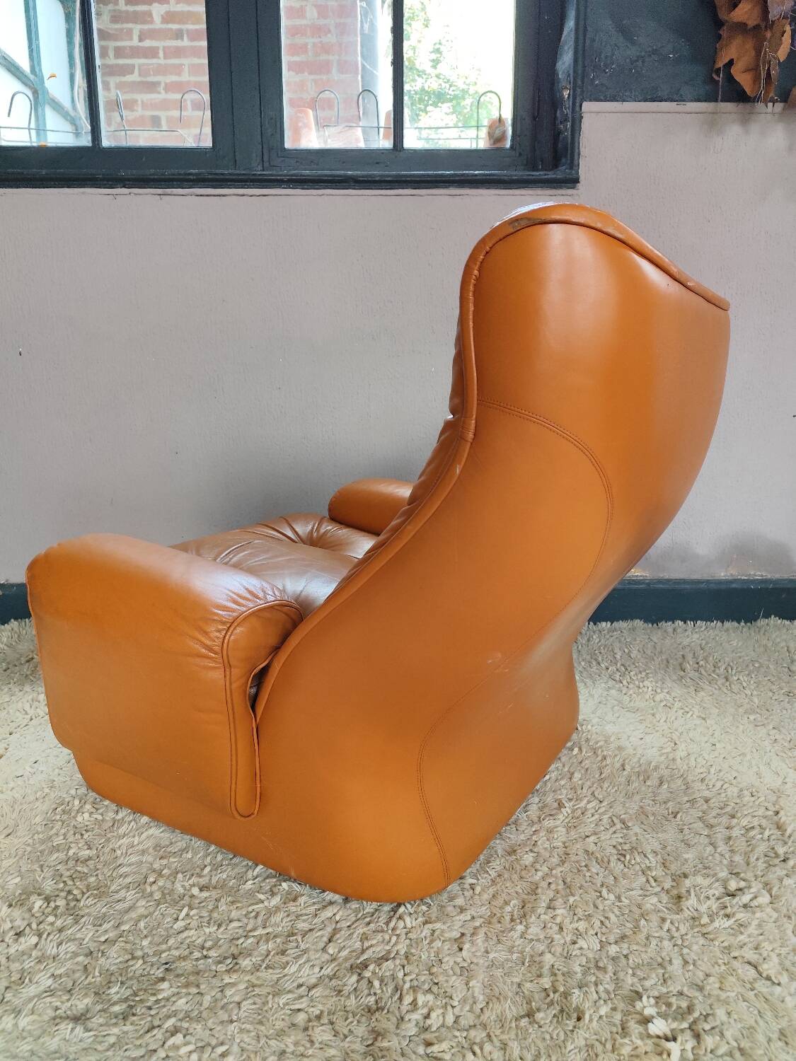 Michel Cadestin leather armchair for Airbone