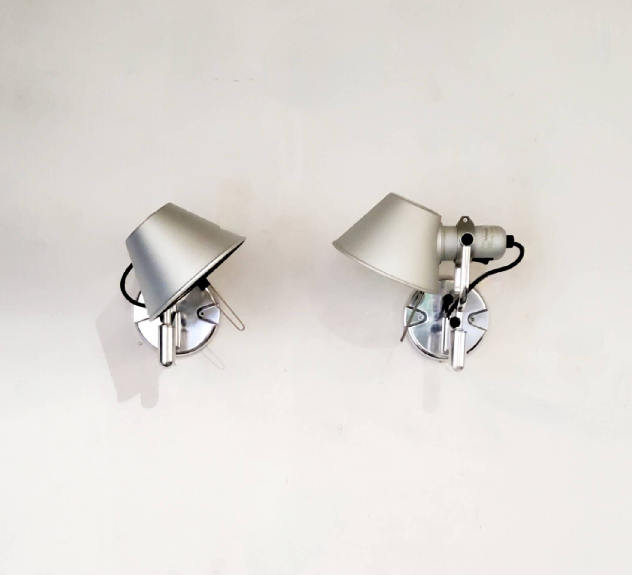 Pair of Tolomeo Artemide wall lights – Italian design – aluminum