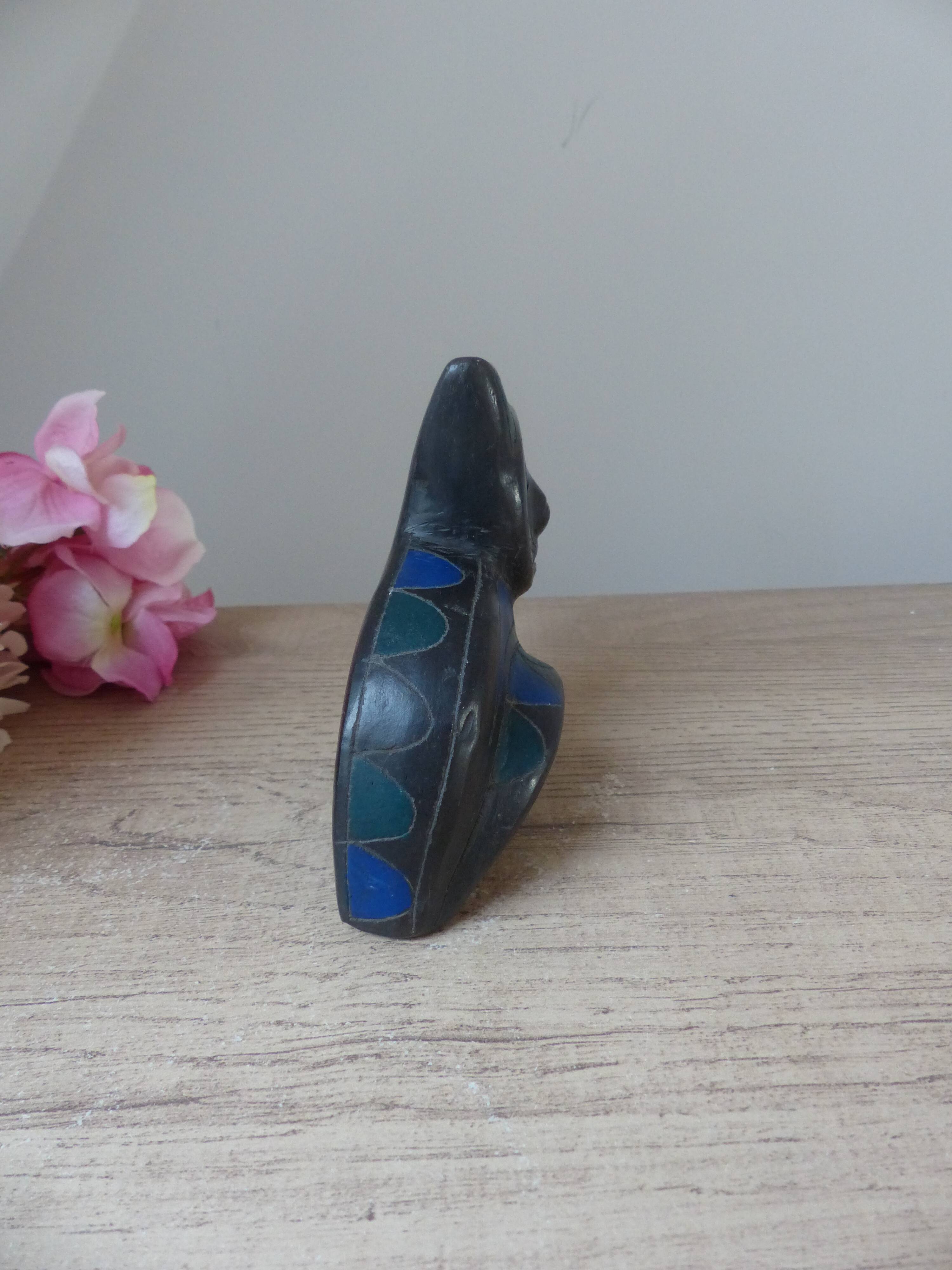 Mexican vintage black clay pottery cat sculpture figurine