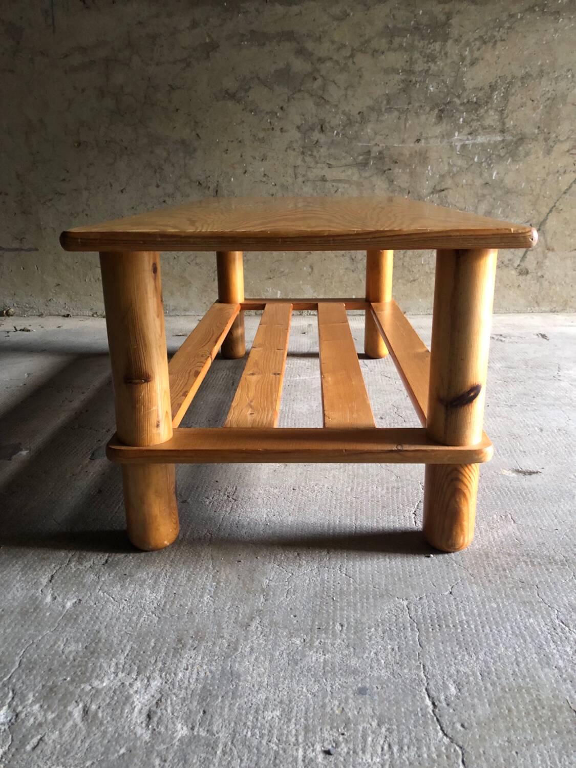 Table basse pin design suédois 1960/70
