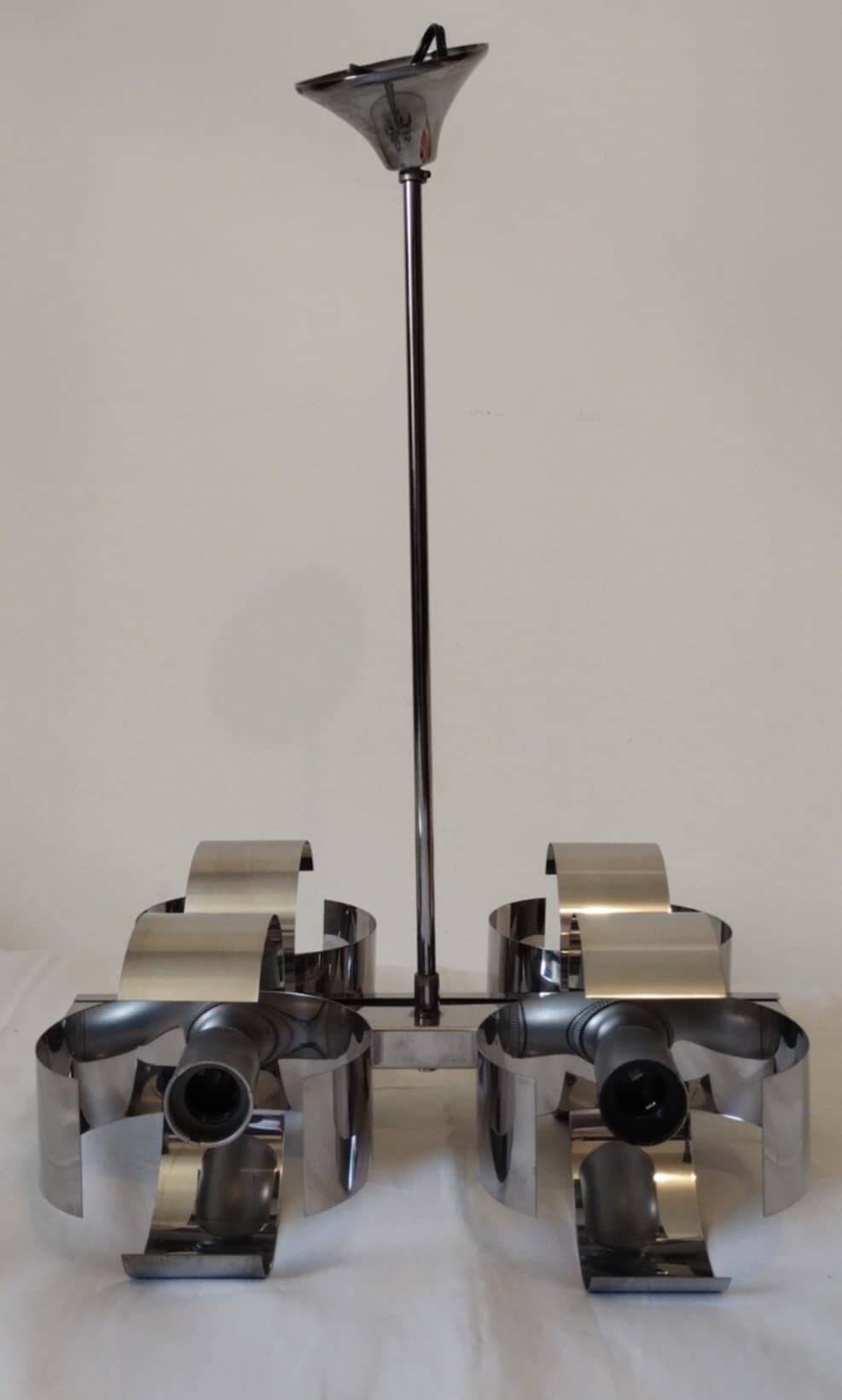 Space Age 4-light chandelier in chrome metal, 1970s