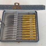 Horn handle dessert forks