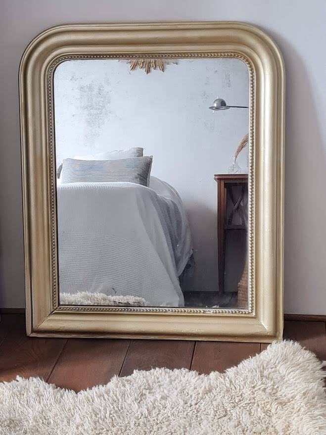 Antique gilt Louis Philippe mirror, 88 x 72