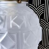 Globe art deco hanging lamp