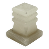 Bougeoir vintage en onyx sculpté, design architectural à gradins