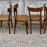 Série Lot de 7 anciennes chaises bistrot en bois