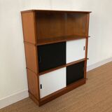 Shelf / display case