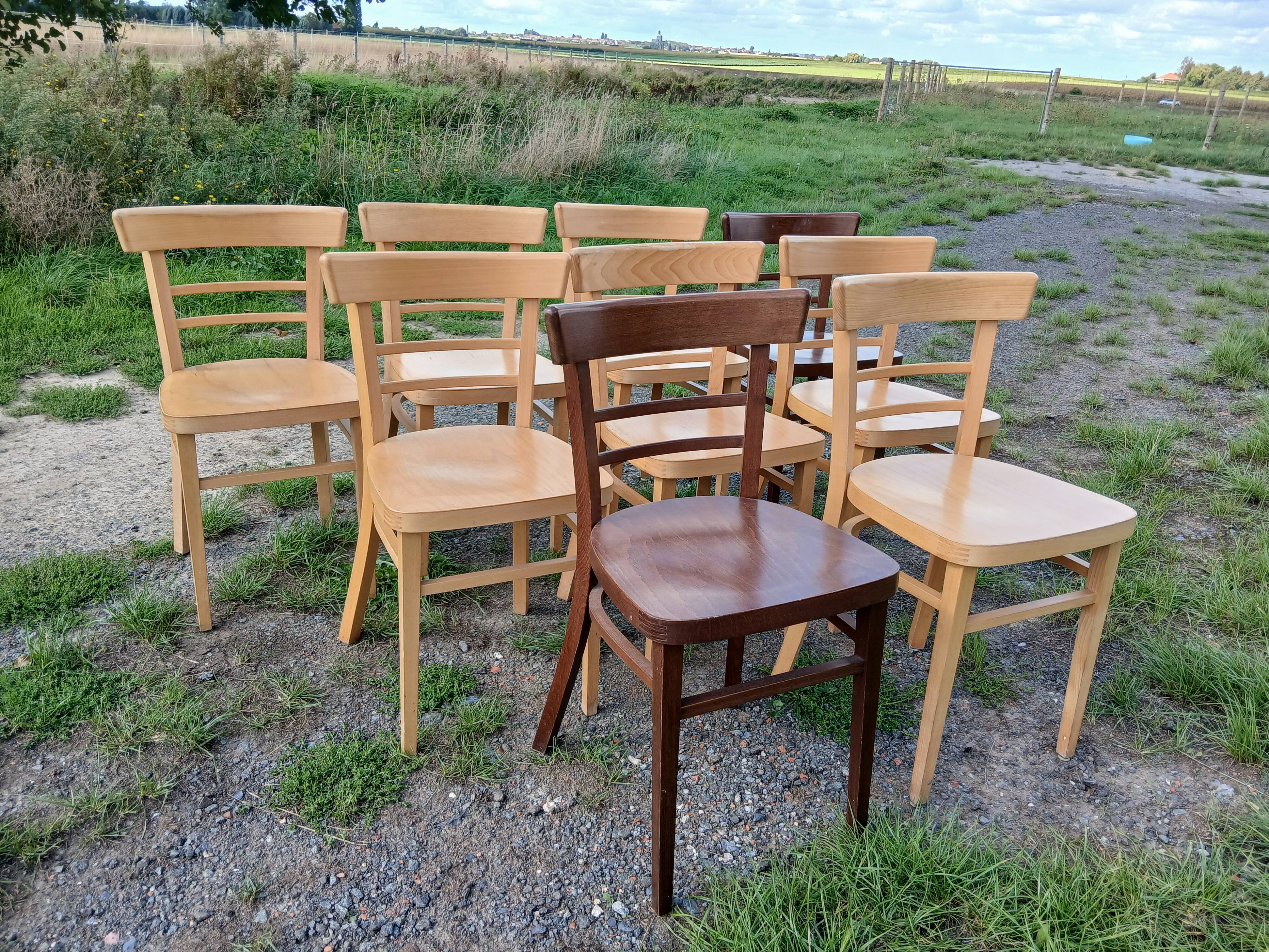 Chaises de bistrot