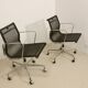 Lot de 2 fauteuils modèle EA 117 de Charles et Ray Eames par Vitra