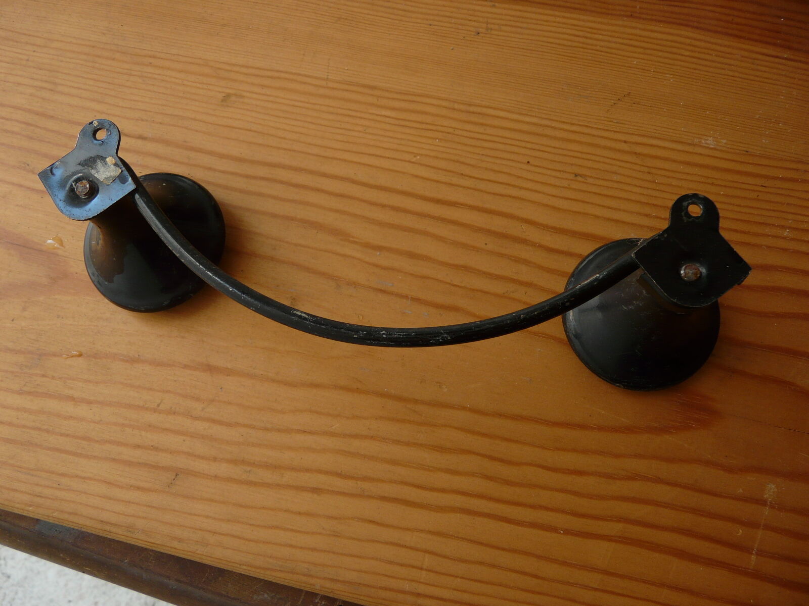 Metal coat holder with two racks