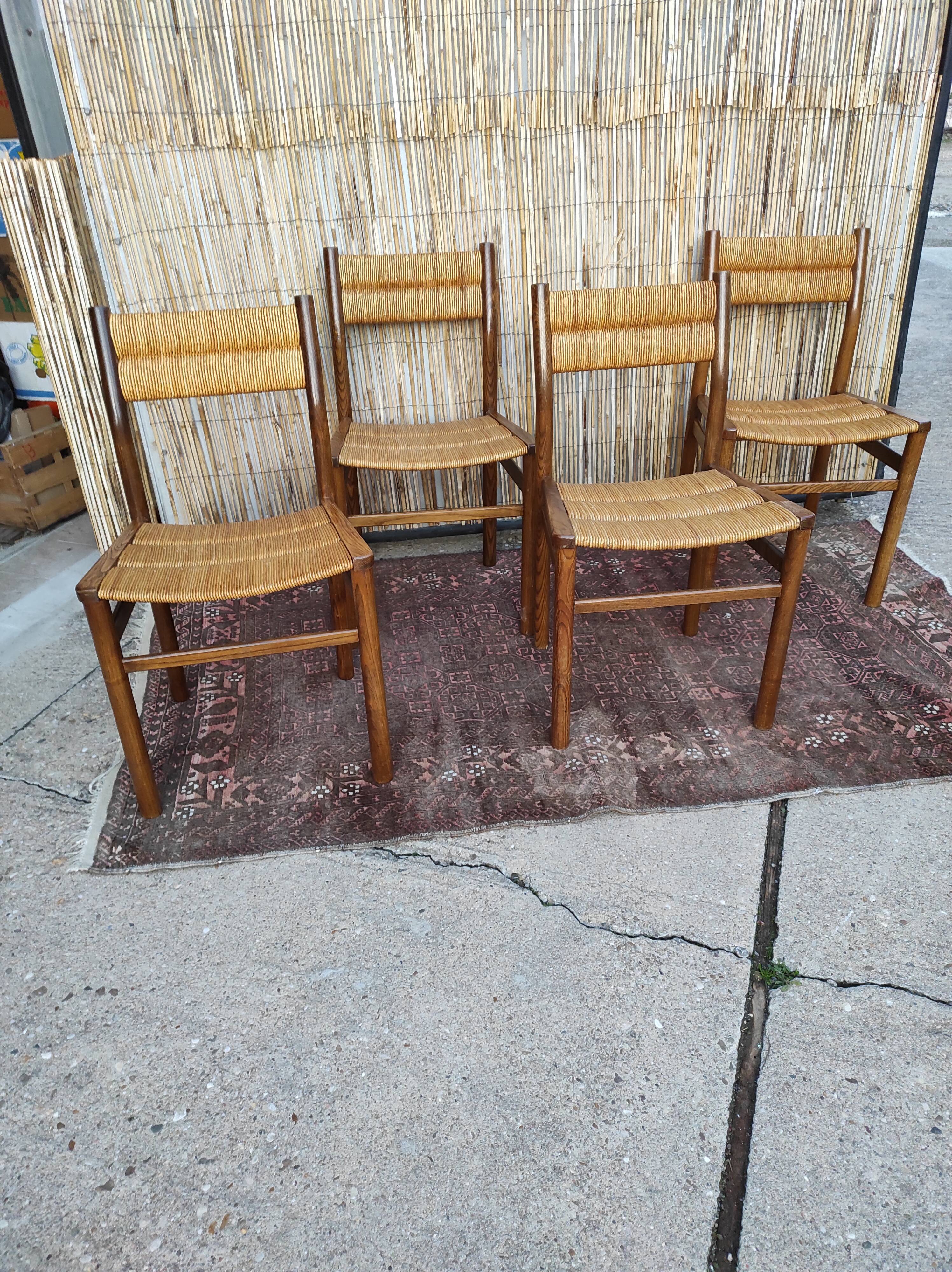 Lot 4 straw chairs by Pierre Gautier-Delaye, weekend model
