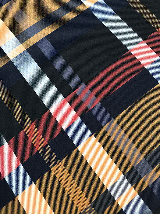 Bench in Tartan