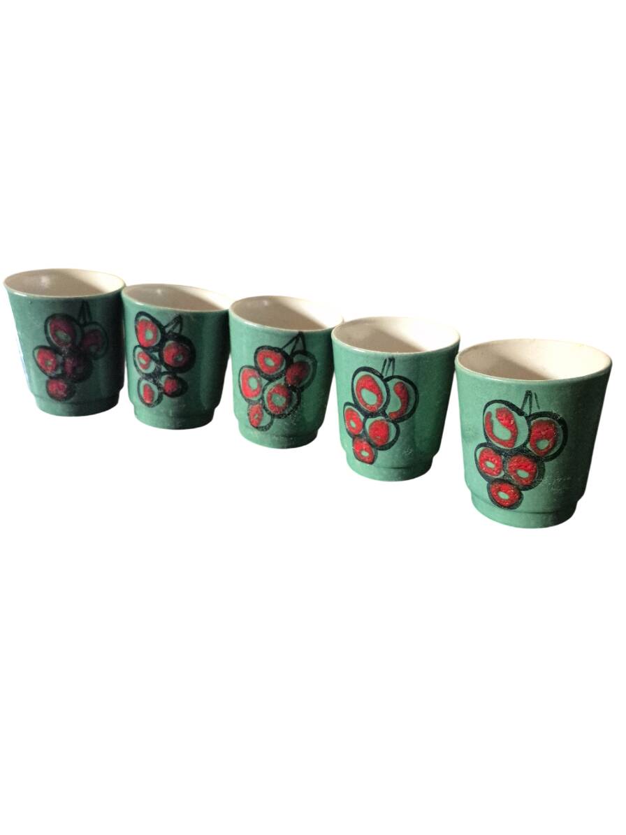 pot + enamelled ceramic sangria glasses