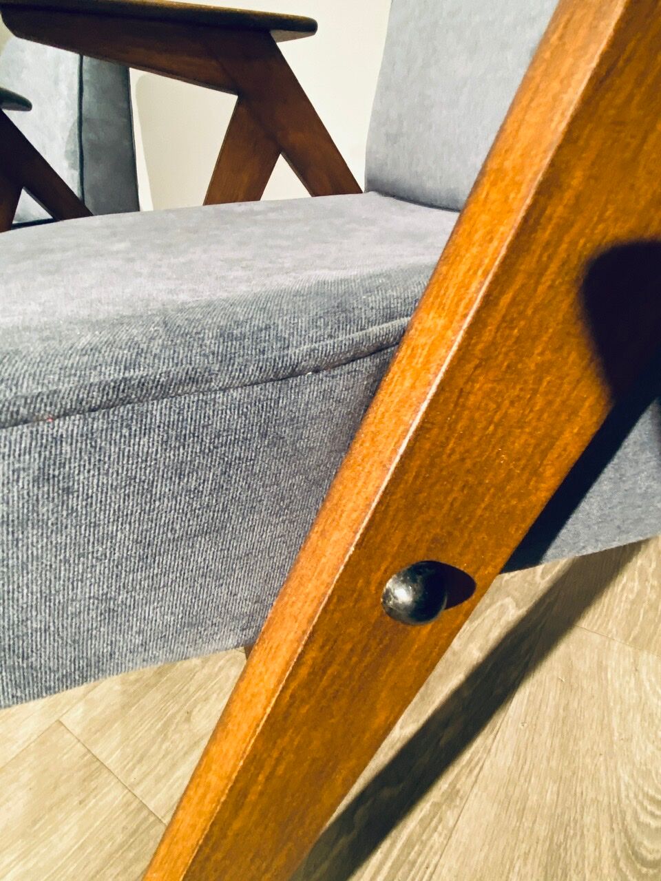 Pair of vintage design armchairs 'Bunny' 60s